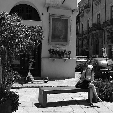 La Dimora Del Genio Bed & Breakfast Palermo Luaran gambar